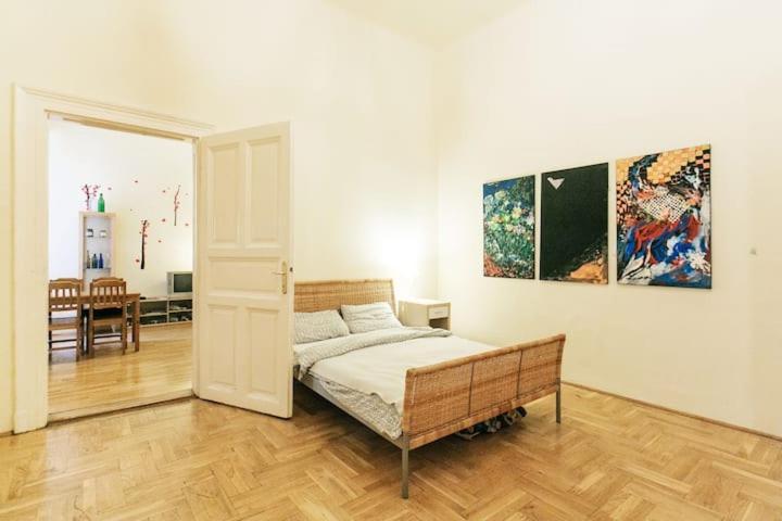 Center Of The City, - It's Only Yours, With Two Bedrooms, 1 Price For 3 * Budapest